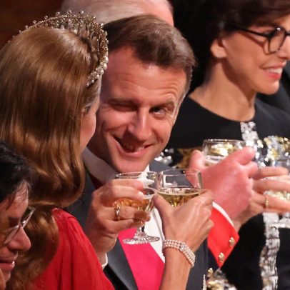 Realeza britânica recebe Macron em gala de brindes e relíquias em Windsor