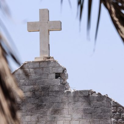 Papa Leão XIV solicita cessar-fogo a Netanyahu após ataque a igreja em Gaza