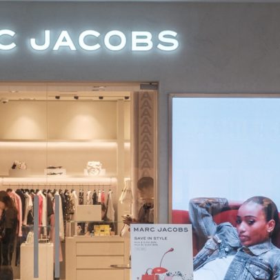 LVMH avança nas negociações para vender a Marc Jacobs por US$ 1 bilhão