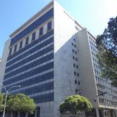 Paes propõe prédio no Centro do Rio como sede permanente do Brics