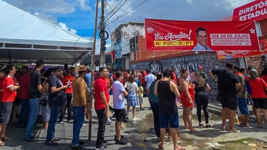Eleição interna do Partido dos Trabalhadores (PT), realizada na tarde deste domingo (6), na sede da sigla (Foto: Reprodução/@senadorrogerio no Instagram)