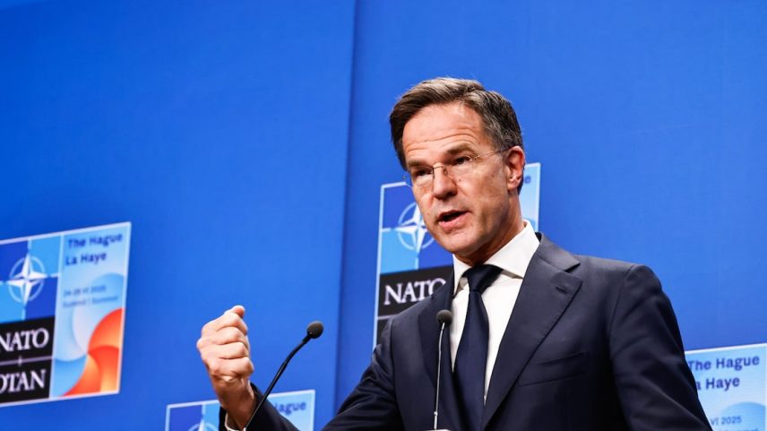 Secretário-geral do bloco, Mark Rutte, mencionou a possibilidade de sanções secundárias dos EUA para que países pressionem Putin a concordar com um cessar-fogo com a Ucrânia (Foto: Reprodução)