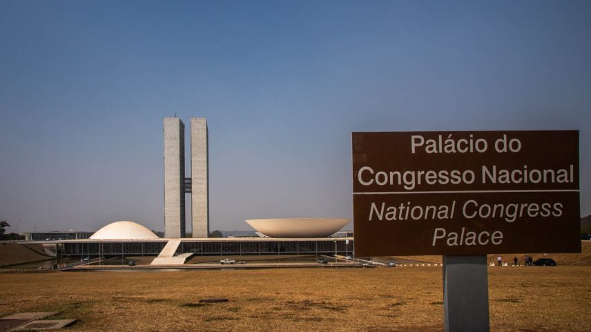 Governo deve sofrer retaliações de deputados e senadores depois de Lula vetar projeto que aumenta número de deputados (Foto: Leandro Fonseca/Exame)