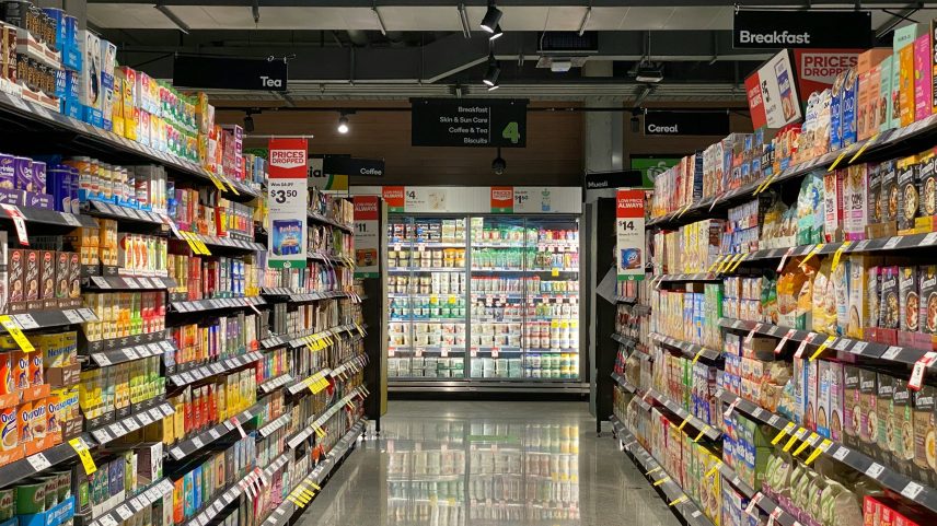 Inflação nos EUA volta ao foco com divulgação do CPI (Foto: Franki Chamaki /Unsplash)