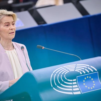 Von der Leyen garante apoio no Parlamento Europeu após concessões a aliados