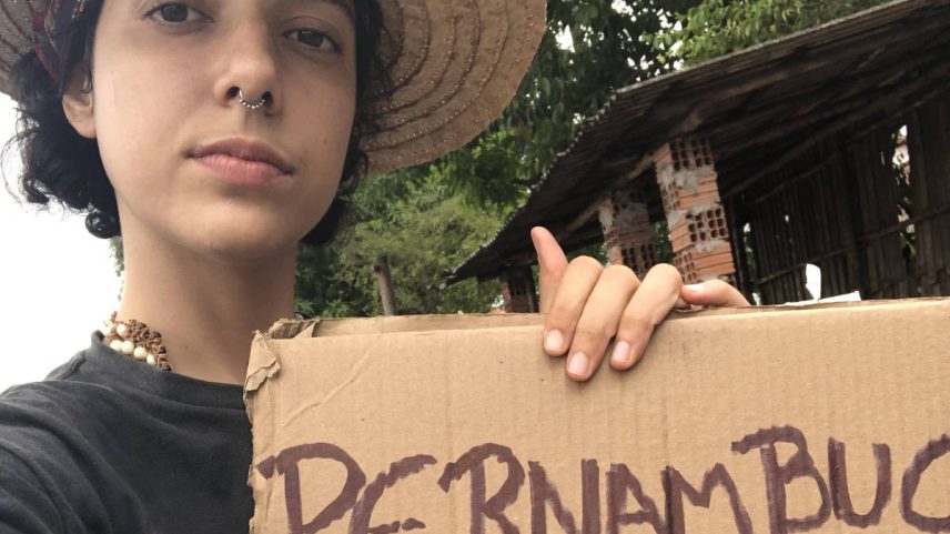 Beatriz Martins, viajante, conta como é viajar de carona sendo mulher e dá dicas de segurança (Foto: Acervo Pessoal)
