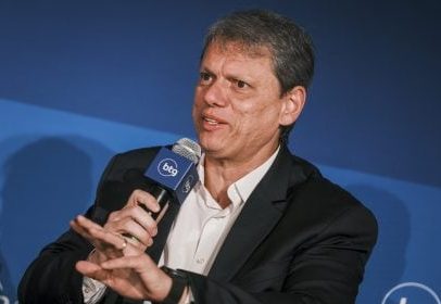 Tarcísio lidera corrida pelo governo de SP, revela pesquisa da Paraná Pesquisas