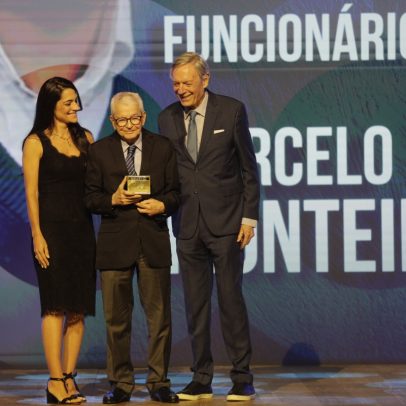 Marcelo Monteiro é homenageado por colegas no Prêmio Faz Diferença 2024