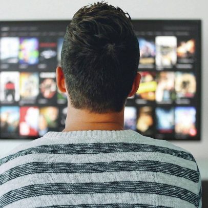 Streaming influencia Congresso e altera relatoria de projeto, gerando preocupações na esquerda