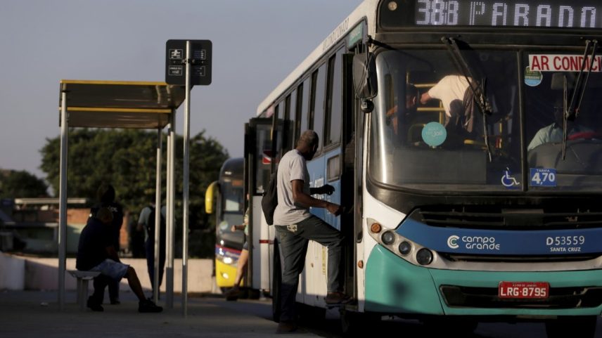 Sinal verde: Prefeitura do Rio começa etapas de implementação de nova frota de ônibus (Foto: Marcelo Theobald / Agência O Globo)