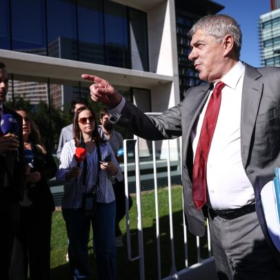 José Sócrates se defende em tribunal e classifica acusação de 'perfidia total'