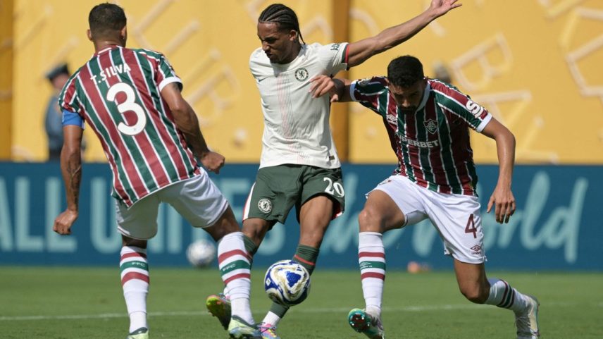 Cria de Xerém, Joao Pedro fez os dois gols da vitória do Chelsea sobre o Fluminense (Foto: JUAN MABROMATA / AFP)