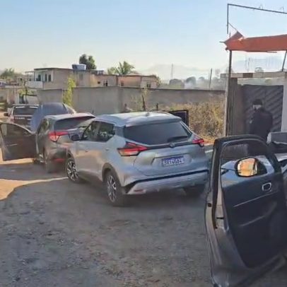 Polícia Civil desmantela base da milícia de Juninho Varão e apreende carros de luxo