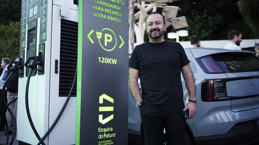 Eduardo Costa, do Grupo Farroupilha: “Hoje, o Brasil tem mais de 12.000 pontos de recarga, mas menos de 3.000 são rápidos de verdade" (Foto: Carlos Macedo / Esquina do Futuro/Divulgação)