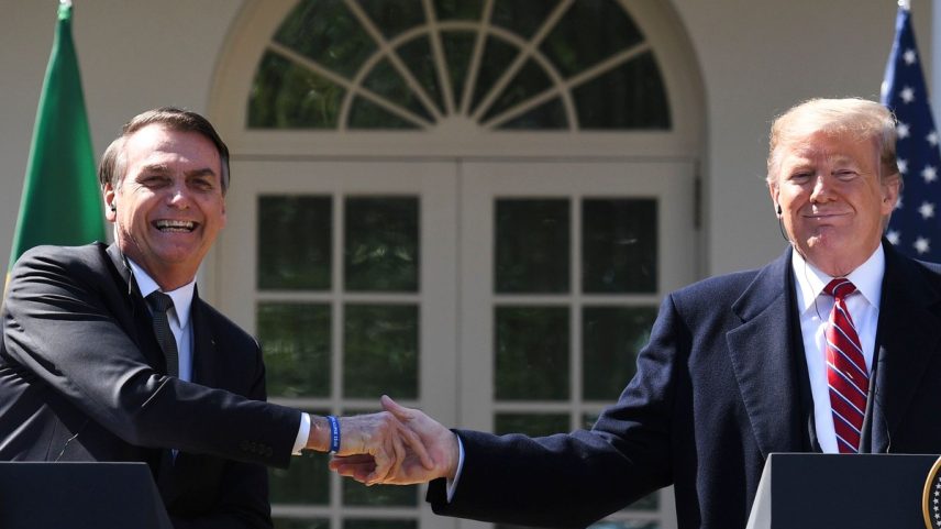 Jair Bolsonaro e Donald Trump (Foto: Jim Watson/AFP)