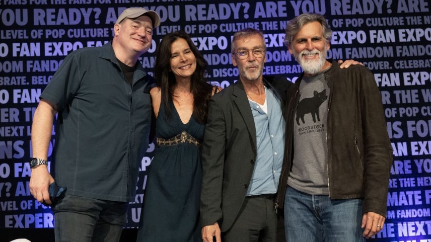 Quatro dos protagonistas da franquia A Múmia em convenção de cultura pop na cidade de Denver: Brendan Fraser, Patricia Velasquez, John Hannah e Oded Fehr (Foto: Getty Images)
