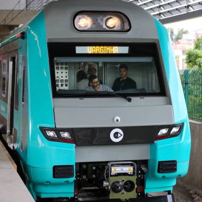 Passageiro é atropelado por trem após perder equilíbrio em plataforma em São Paulo