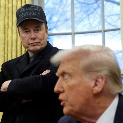 Trump avalia possibilidade de deportar Elon Musk após polêmicas recentes