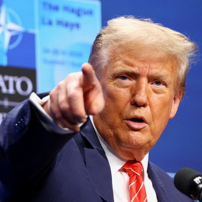 Trump anuncia tarifa adicional de 10% para países alinhados ao Brics