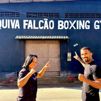 Esquiva Falcão inaugura academia e se torna professor de boxe no Brasil