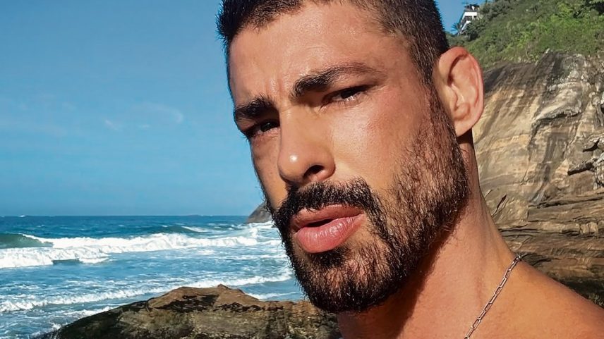 Cauã Reymond na praia (Foto: Arquivo pessoal)