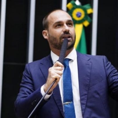 Eduardo defende tarifas de Trump como a única esperança para o Brasil