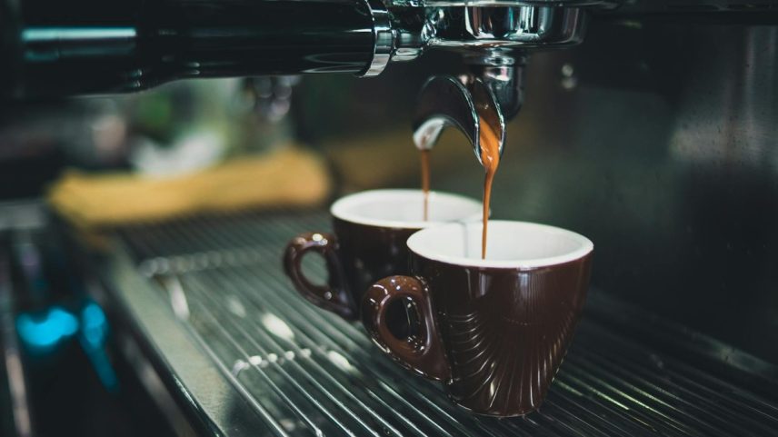 Café é dos setores mais afetados pelo tarifaço — Foto: Chevanon Photography/Pexels