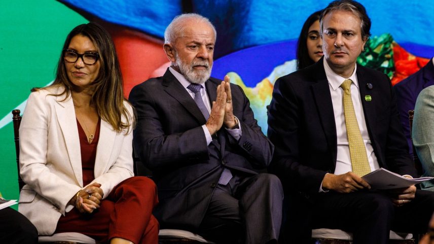Lula, Janja e Camilo Santana (Foto: Brenno Carvalho / Agência O Globo)