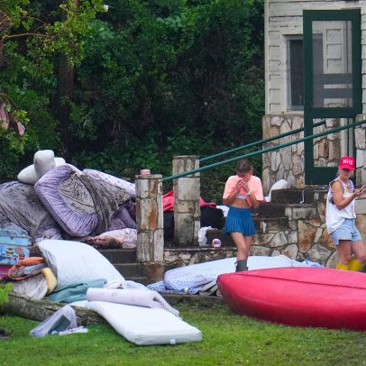 Inspeção estadual confirma que Camp Mystic tinha plano de emergência antes das enchentes