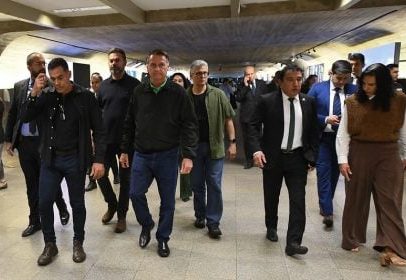 Deputados bolsonaristas criticam operação do STF contra Jair Bolsonaro