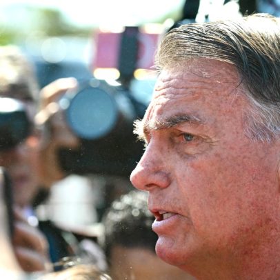 Bolsonaro busca passaporte para encontro com Trump nos Estados Unidos