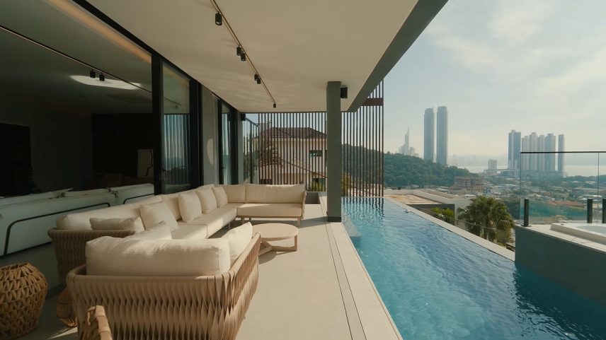 Luxo em Balneário Camboriú: casa triplex de R$ 28 milhões chama atenção pela exclusividade (Foto: Divulgação)