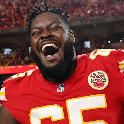 Chiefs fecham extensão recorde para Trey Smith, que se torna o guard mais caro da NFL