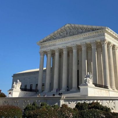 Governo Trump demite 1,3 mil funcionários federais em reestruturação do setor