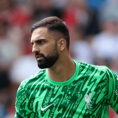 Giorgi Mamardashvili se inspira em Alisson para enfrentar desafio no Liverpool