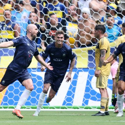 Professor ensina lição inesquecível após marcar gol histórico no Mundial de Clubes