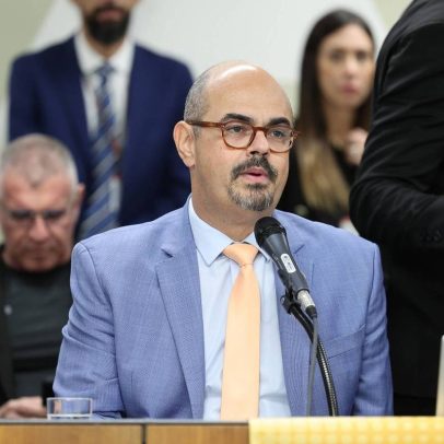 Vice de Zema é orientado a suavizar críticas a Lula na campanha em MG