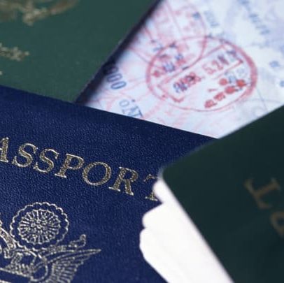Índia avança no ranking dos passaportes, enquanto EUA e Reino Unido perdem posições