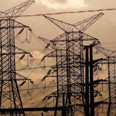 Conta de luz sobe 1300% em 25 anos, enquanto inflação foi de 326% no período