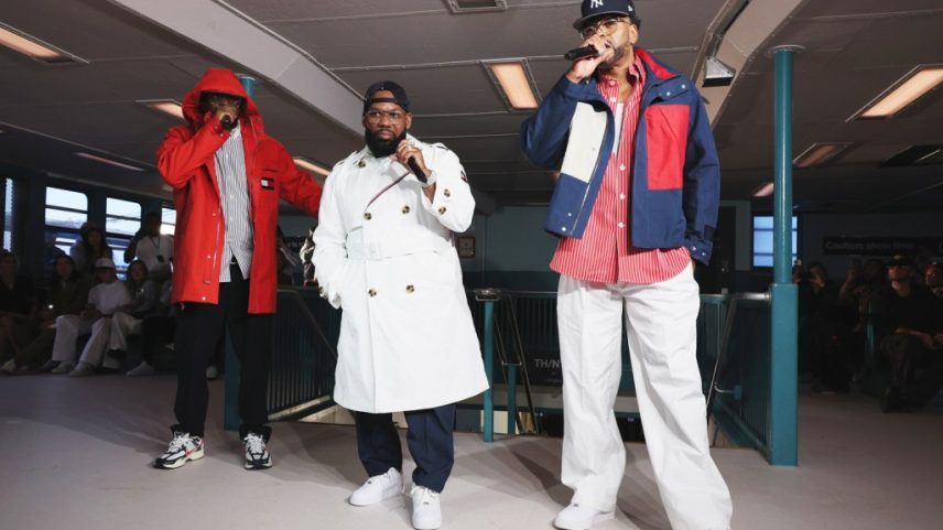 O Departamento de Justiça vendeu o álbum único do Wu-Tang Clan, 'Once Upon a Time in Shaolin', por US$ 2. (Foto: Reprodução)
