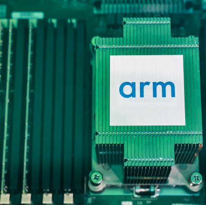 Ações da Arm caem 8% após resultados financeiros abaixo do esperado