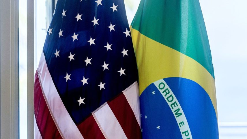 Bandeira do Brasil e dos Estados Unidos - 25/7/2024 (Foto: Dado Galdieri / Bloomberg)
