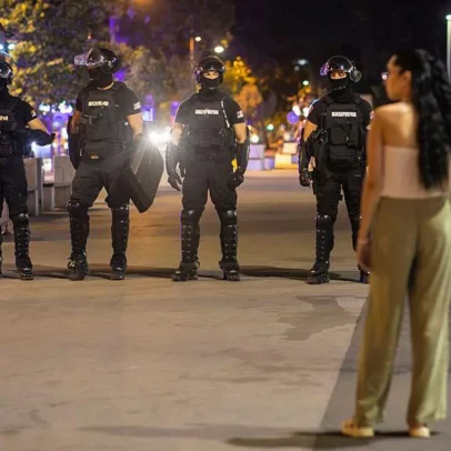 Protestos na Sérvia se transformam em bloqueios em busca de novas eleições
