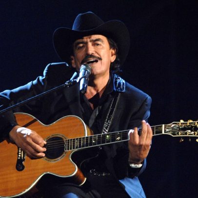 Joan Sebastian: relembre os 10 sucessos latinos que marcaram sua trajetória musical
