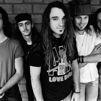 Ex-baterista do Pearl Jam comenta sobre expectativas de reunião da banda