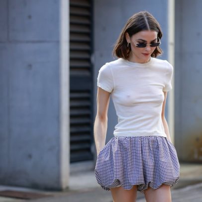 Minifalda retorna com força e simboliza esperança na moda atual