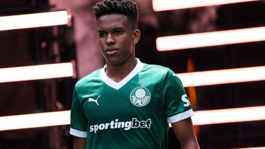 Estêvão deixará o Palmeiras quando acabar o Mundial de Clubes (Foto: Francois Nel/Getty Images/AFP)