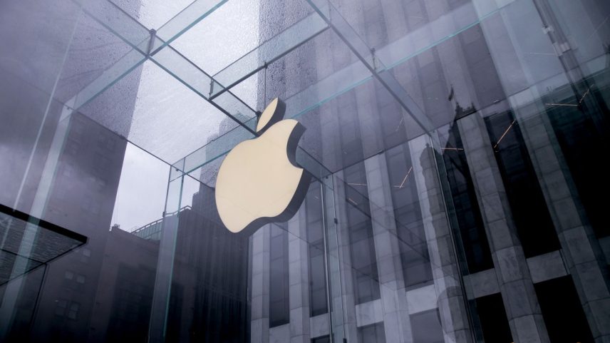 Logo da Apple em loja de Nova York (Foto: Michael Nagle / Bloomberg)