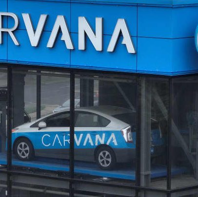 Oppenheimer eleva recomendação da Carvana e projeta quase 40% de valorização