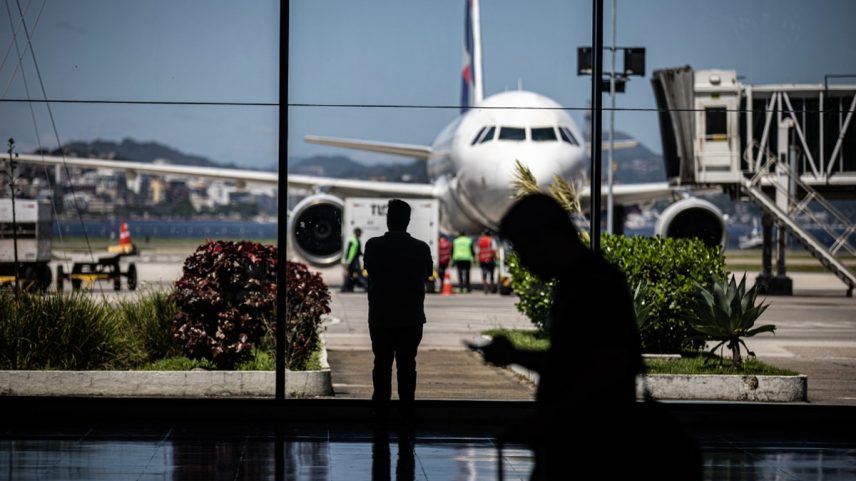 Aeroporto Santos Dumont terá voos transferidos para o Galeão durante a Cúpula do Brics, nos dias 6 e 7 de julho (Foto: Agência O Globo / Hermes de Paula)
